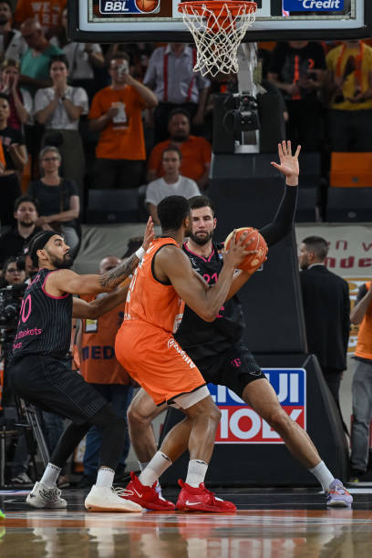 出了基于稳 出了基于稳